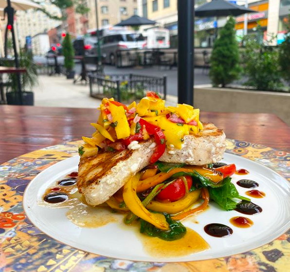 9 Best Outdoor Dining Spots in Midtown NYC - Restaurant Clicks