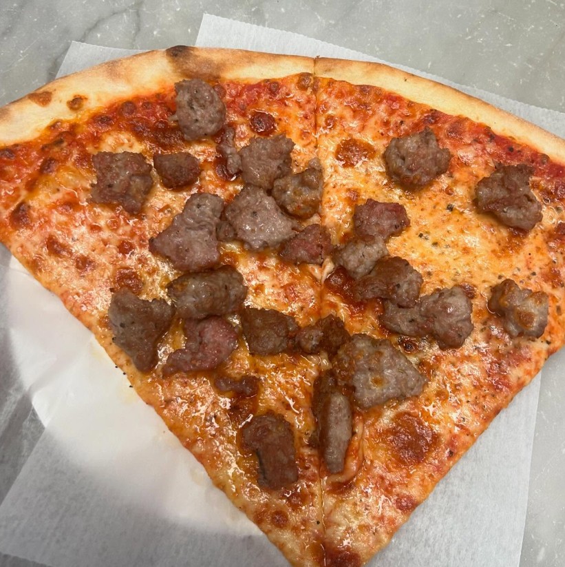 Louie & Ernie’s Pizza