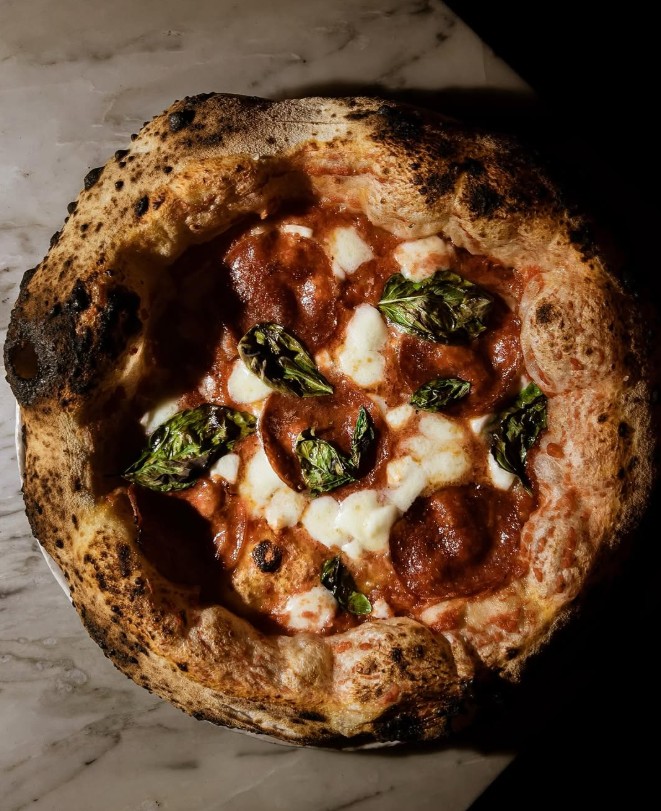 Una Pizza Napoletana