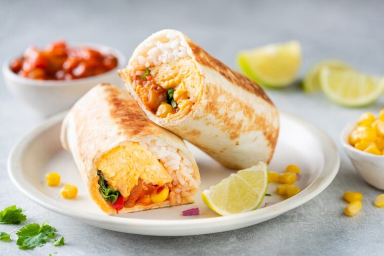 11 Best Fast Food Breakfast Burritos To Try Restaurant Clicks