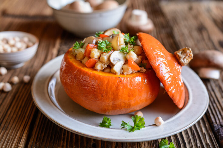 Roasted Hokkaido pumpkin stuffed with chickpeas