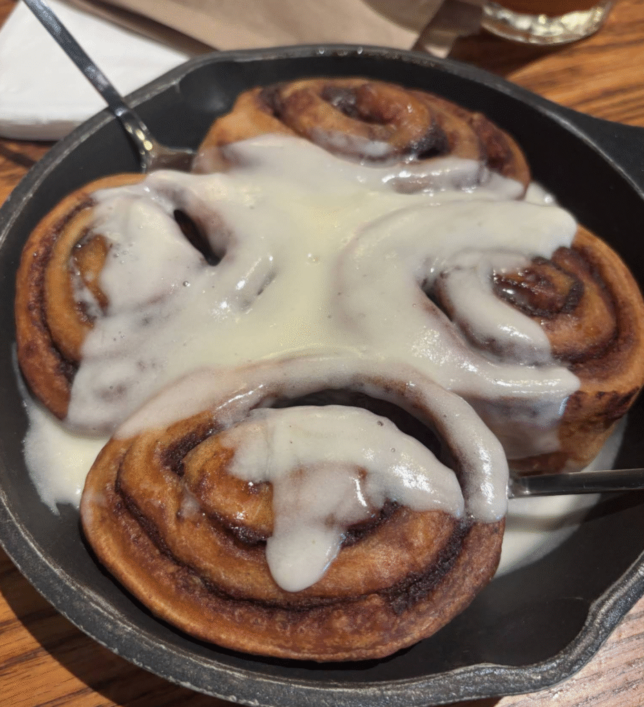 Cinnamon Roll Skillet
