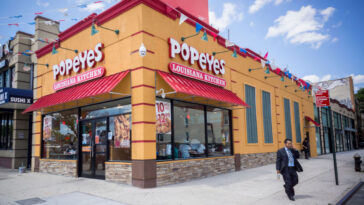 A Popeyes Louisiana Kitchen fast food restaurant