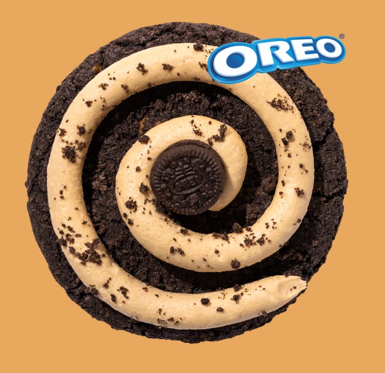 Crumbl Chocolate Peanut Butter ft. Oreo