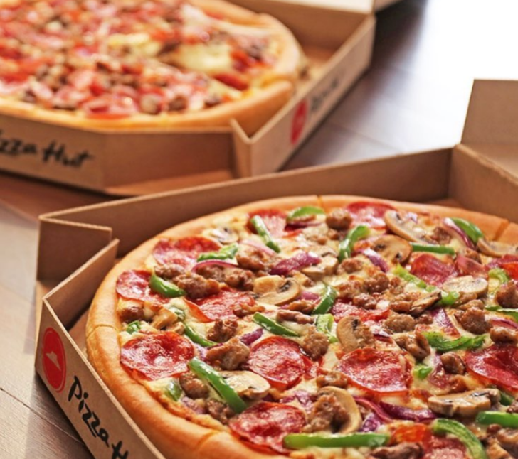 10 Best Pizza Hut Pizzas You Need to Try