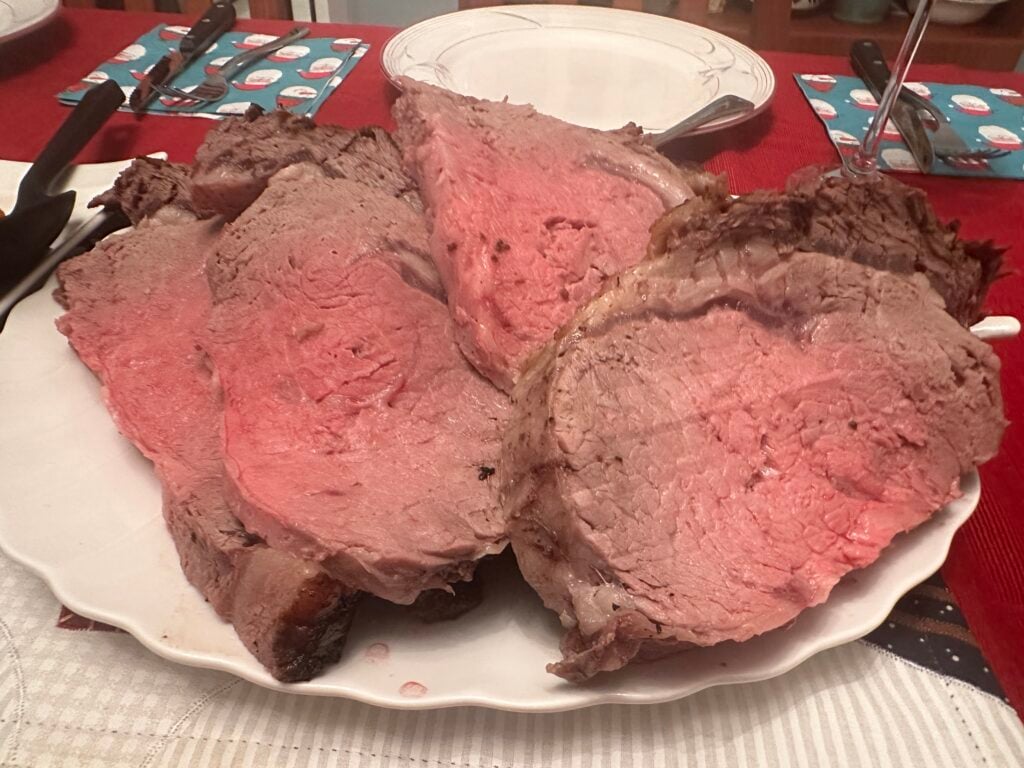 garlic herb prime rib with horseradish cream