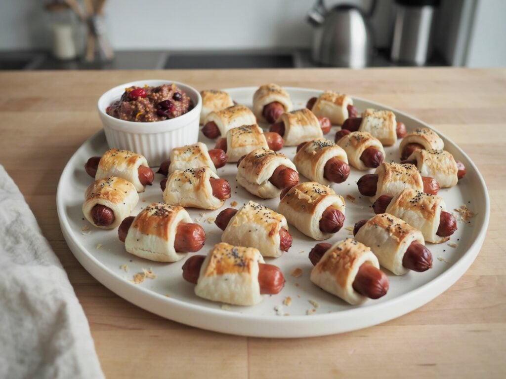 Pigs in a Blanket with Cranberry Mustard Dip