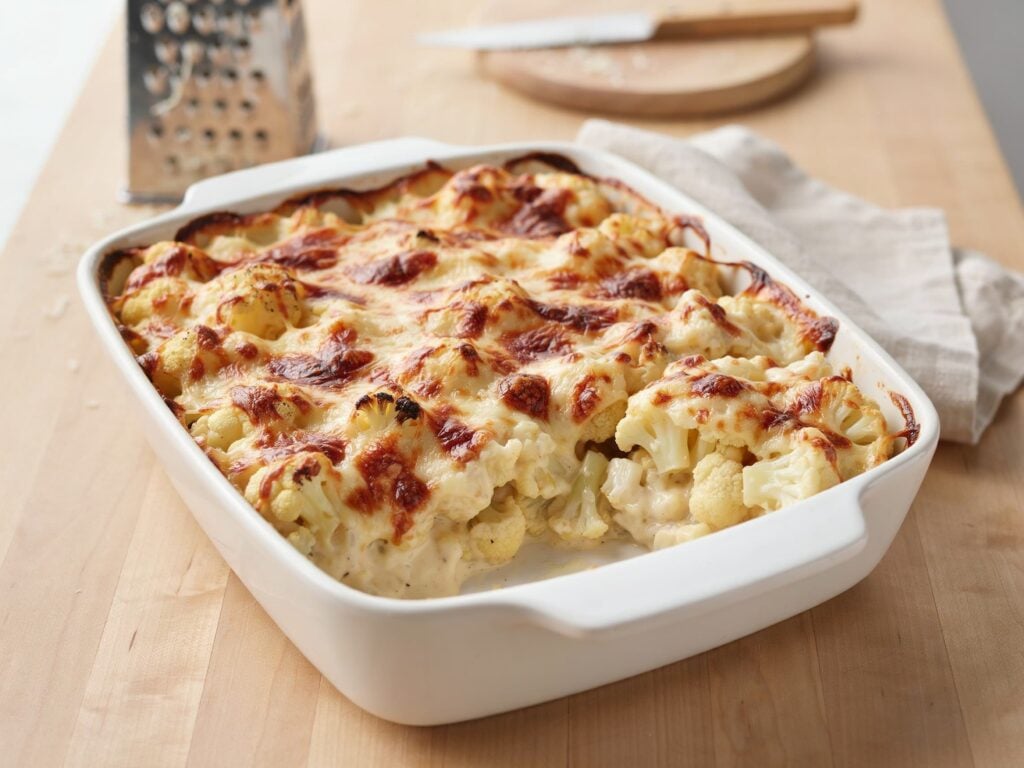 gruyรจre cauliflower gratin