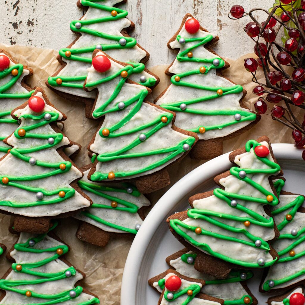 iced gingerbread cookies
