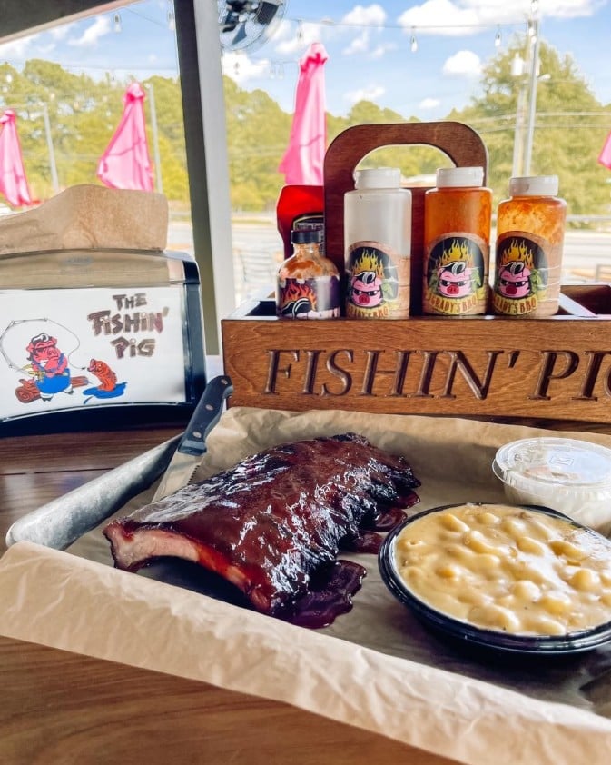 Fishin’ Pig