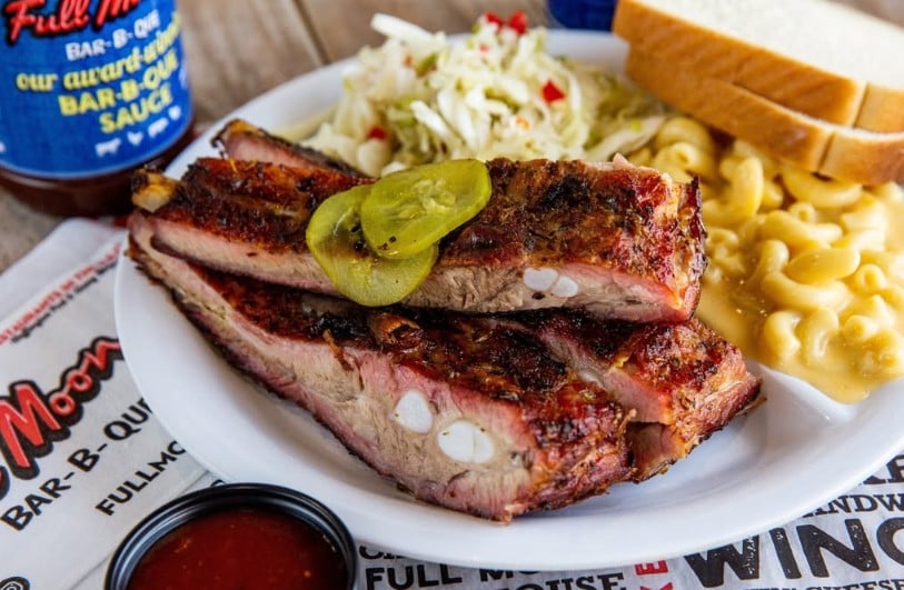Full Moon Bar-B-Que