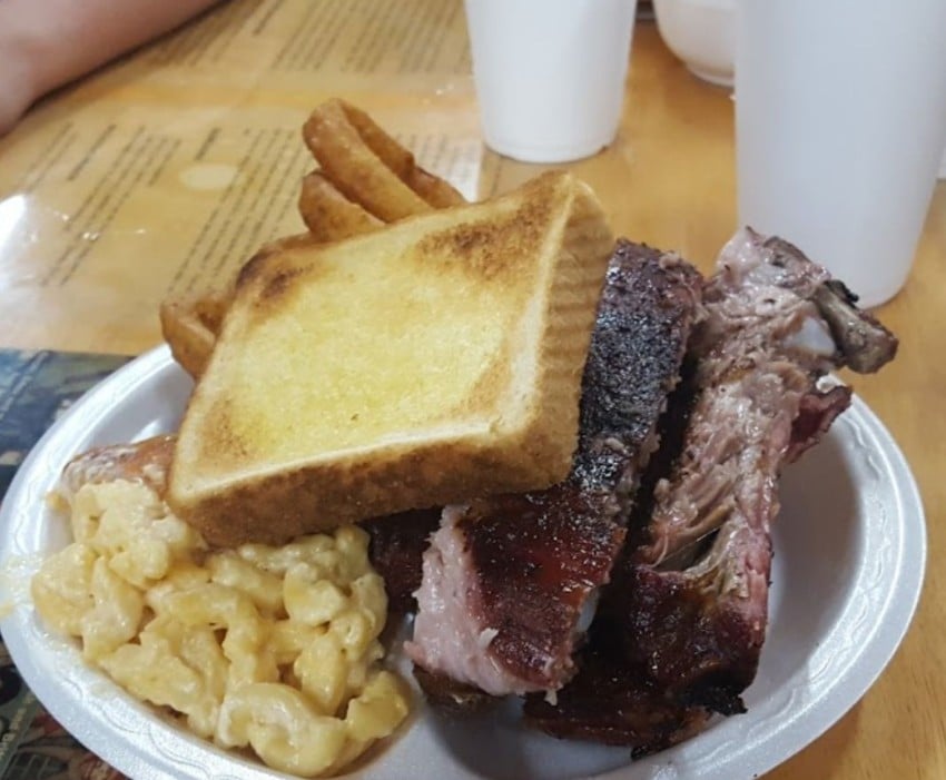 Poole’s Bar-B-Q