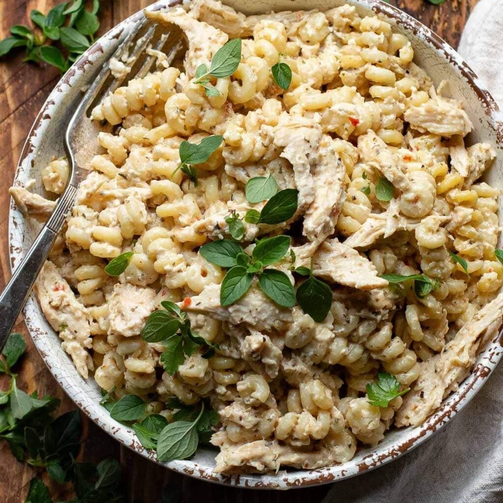 crockpot garlic parmesan chicken pasta